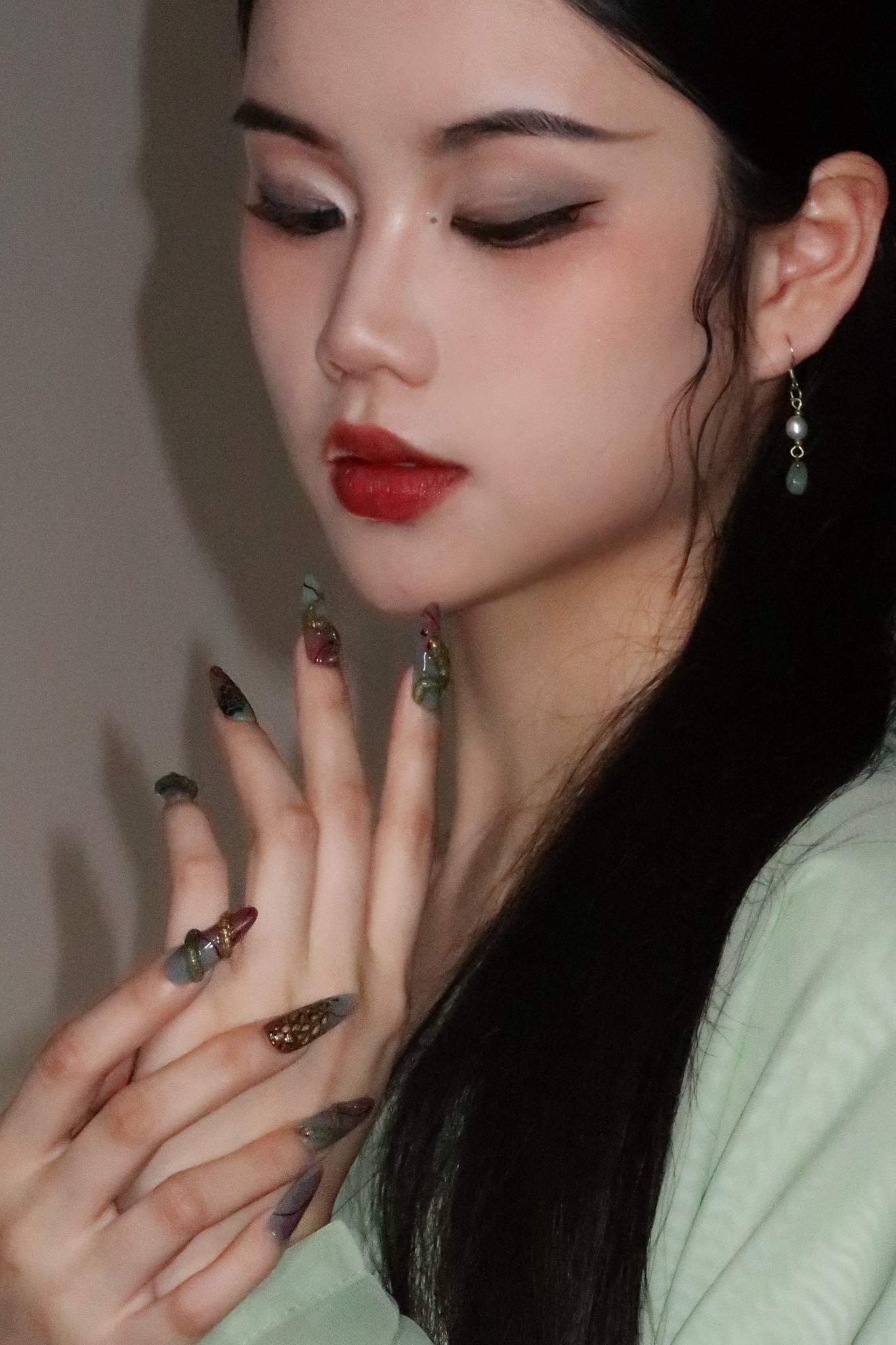Olive S